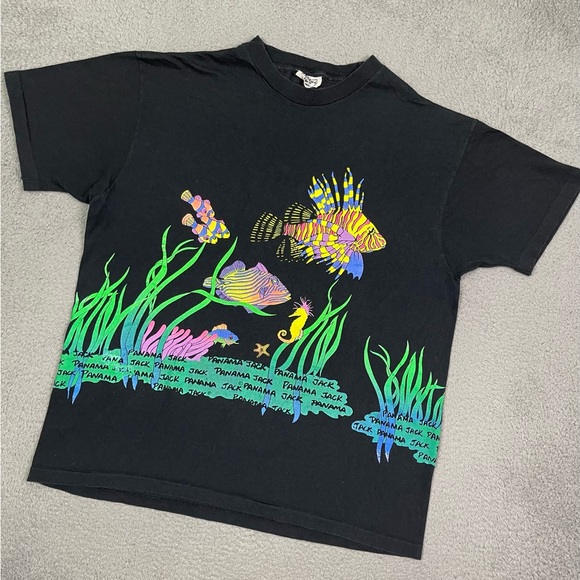 American Vintage Other - Vintage 90s animal T-shirt